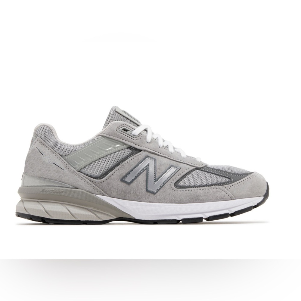 NEW BALANCE 990 V5
